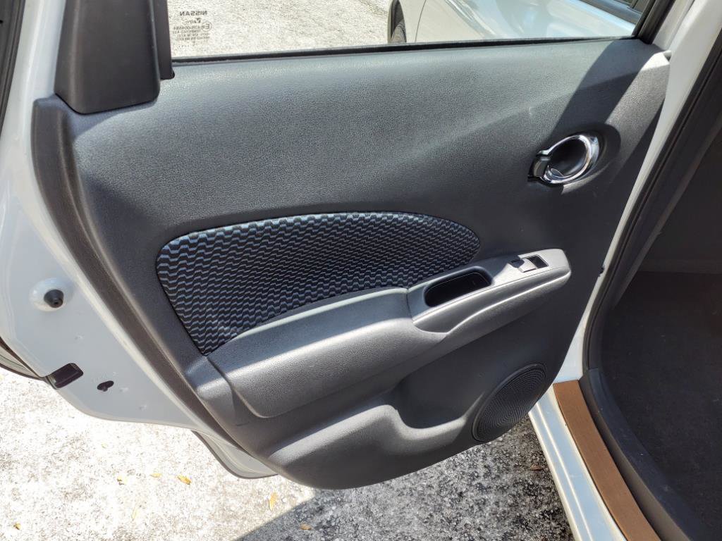 Used 2016 Nissan Versa Note SV image 12