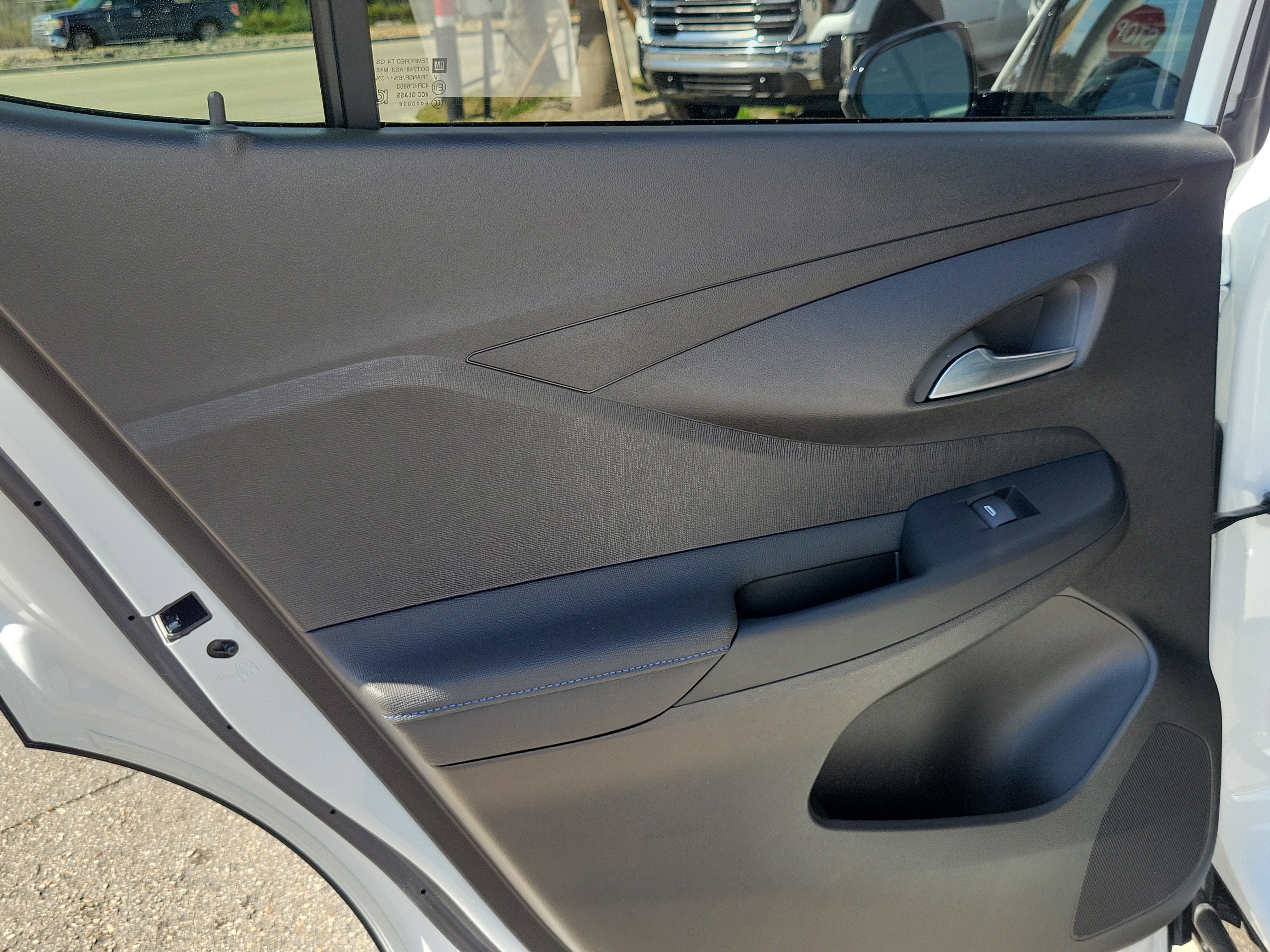 Used 2024 Buick Envista Sport Touring w/ Convenience II Package image 25