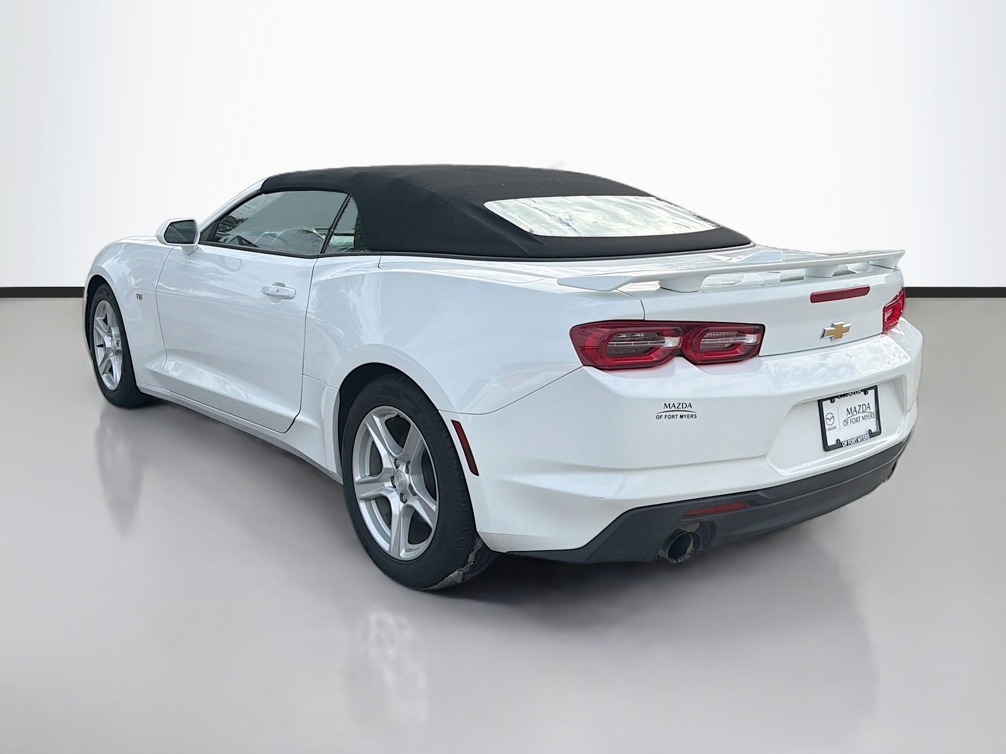 Used 2020 Chevrolet Camaro LT image 5