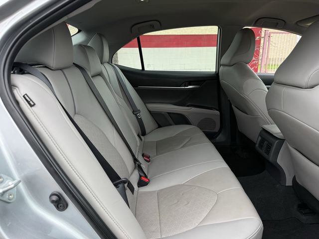 Used 2023 Toyota Camry XSE FWD image 32