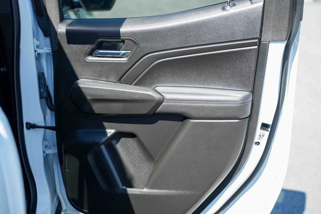 Used 2024 GMC Canyon Elevation image 19