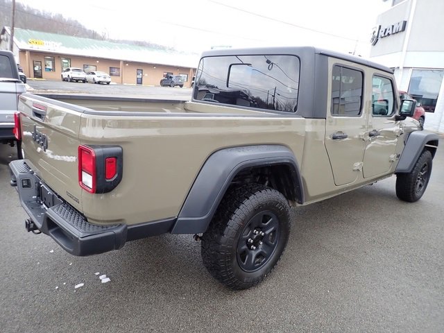 Used 2020 Jeep Gladiator Sport image 8