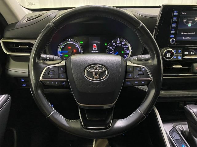 Certified 2020 Toyota Highlander LE image 18