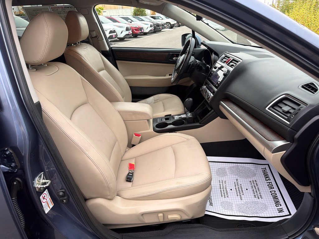 Used 2017 Subaru Outback 2.5i Limited AWD/4WD image 11
