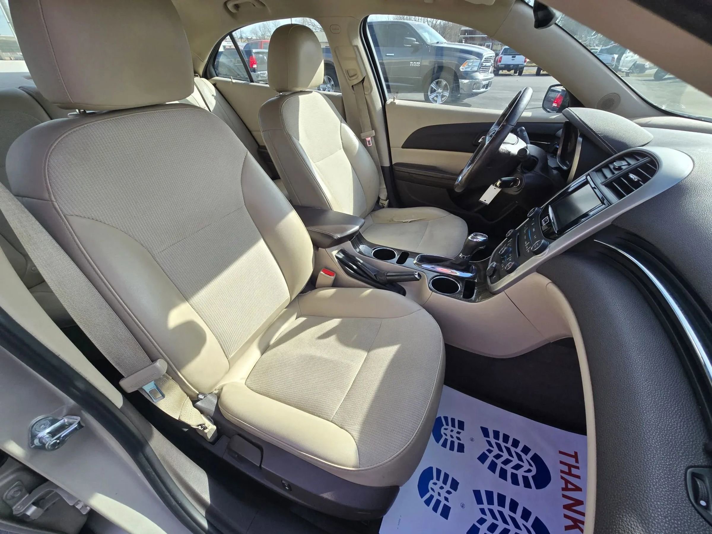 Used 2015 Chevrolet Malibu LT FWD image 21