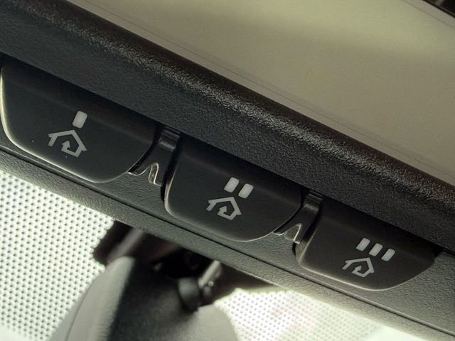 Used 2017 Subaru Outback 2.5i Limited image 26