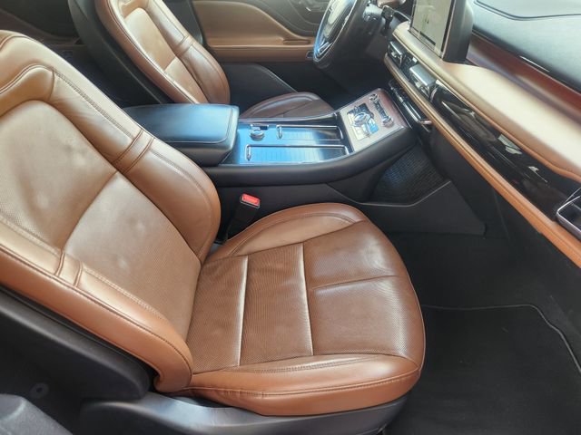 Used 2022 Lincoln Aviator Reserve w/ Elements Package Plus AWD/4WD image 14