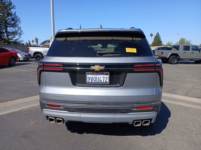 Used 2026 Chevrolet Traverse LT FWD image 6