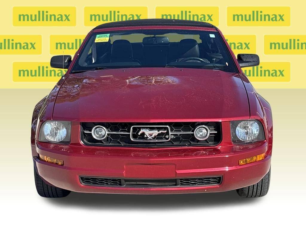 Used 2007 Ford Mustang Convertible image 14