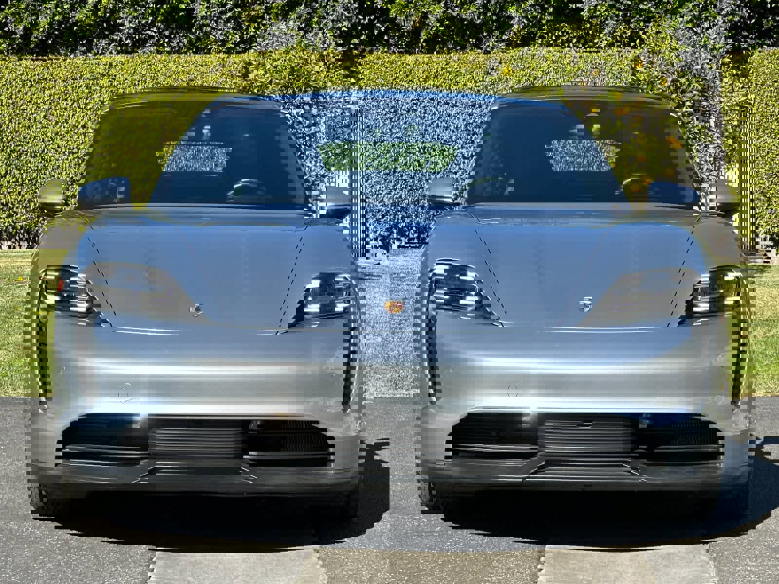 Used 2022 Porsche Taycan image 11