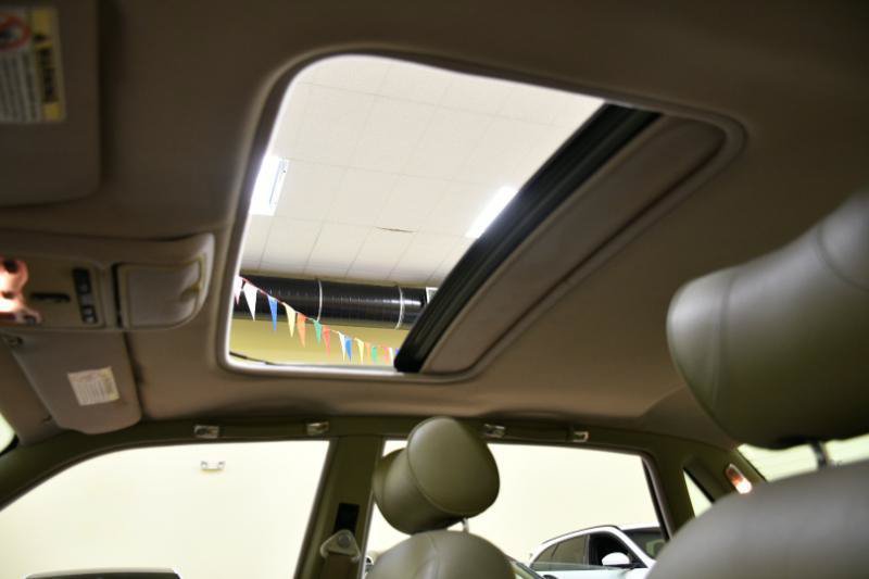 Used 1997 Jaguar XJ6 RWD image 33