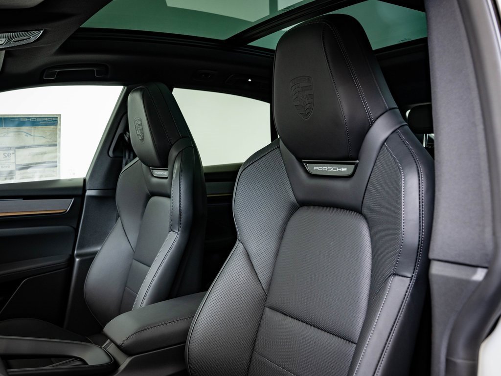 New 2026 Porsche Macan 4S Electric image 23