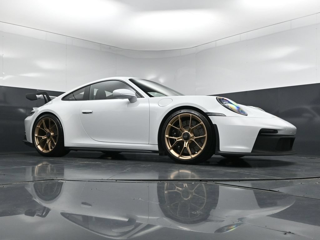 Certified 2022 Porsche 911 GT3 RWD image 27
