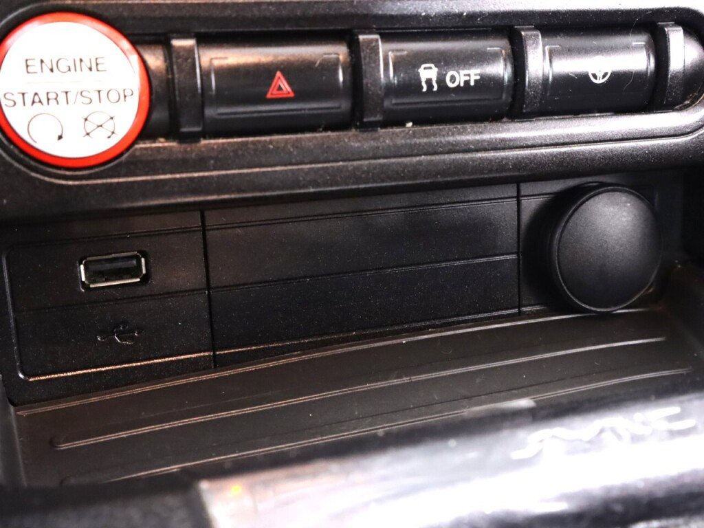 Used 2016 Ford Mustang Coupe image 28