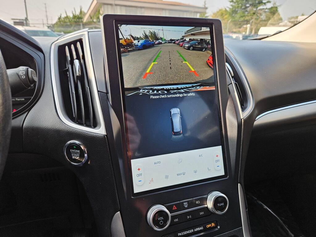 Used 2022 Ford Edge SEL image 10