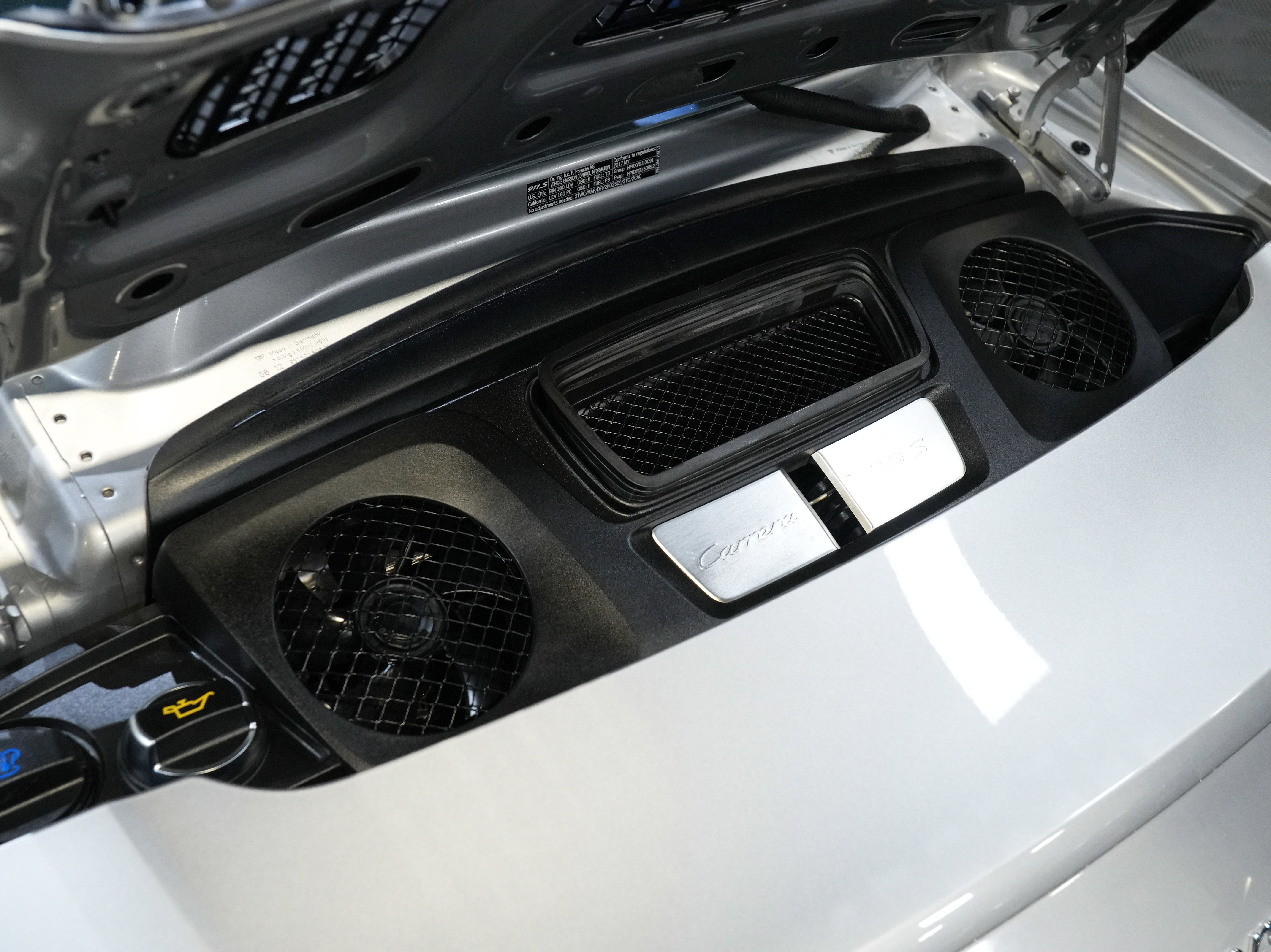 Used 2017 Porsche 911 Carrera S image 47