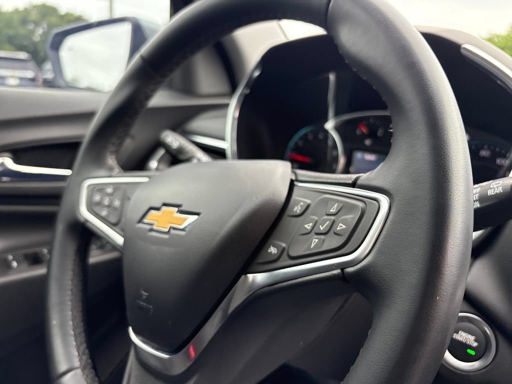 Used 2024 Chevrolet Equinox LT FWD image 25