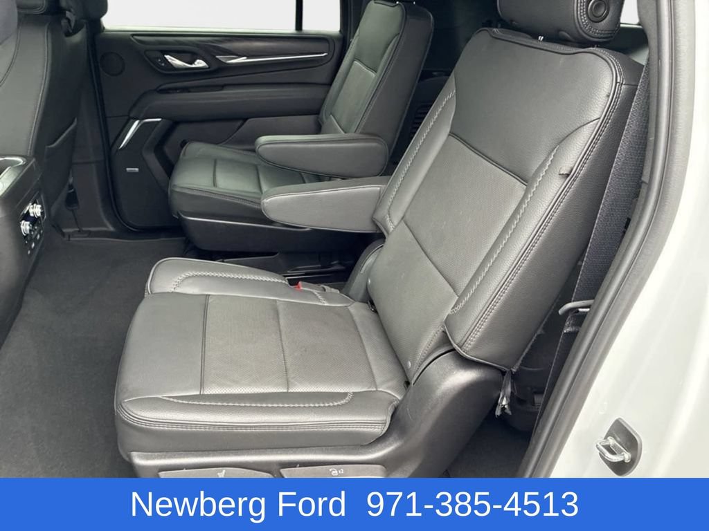 Used 2024 GMC Yukon XL Denali w/ Advanced Technology Package AWD/4WD image 28
