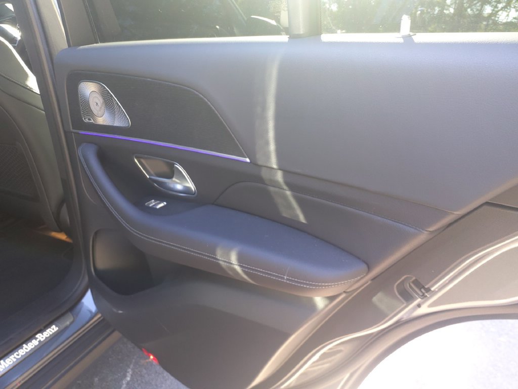 Certified 2025 Mercedes-Benz GLE 450e 4MATIC image 13