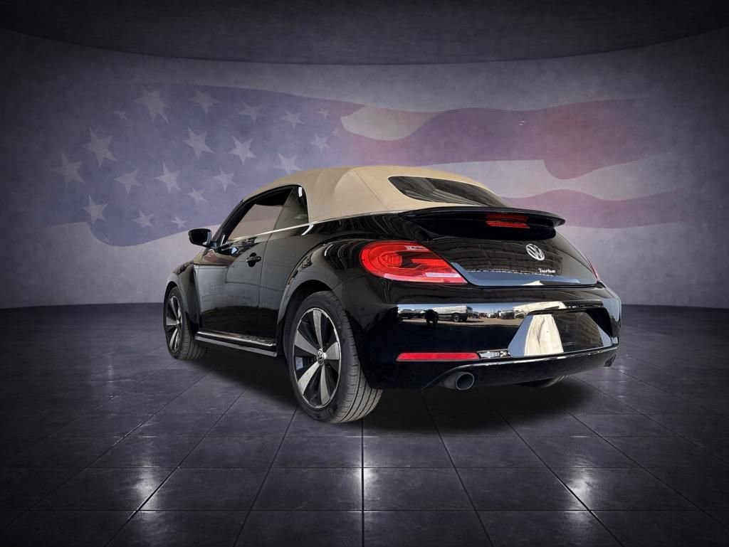 Used 2013 Volkswagen Beetle 2.0T FWD image 3