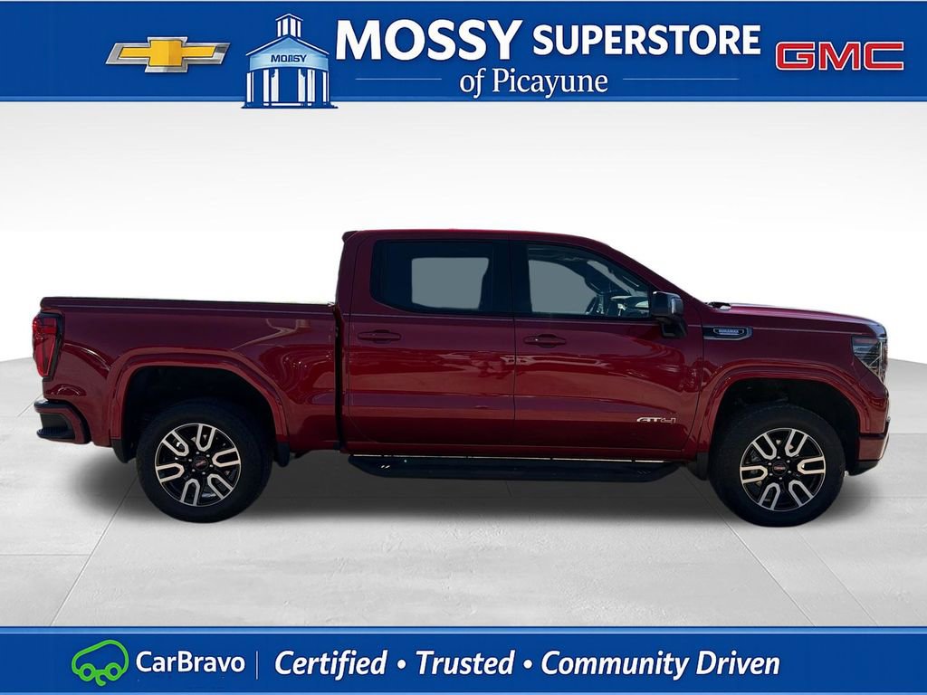 Certified 2025 GMC Sierra 1500 AT4 w/ AT4 Premium Package AWD/4WD image 8
