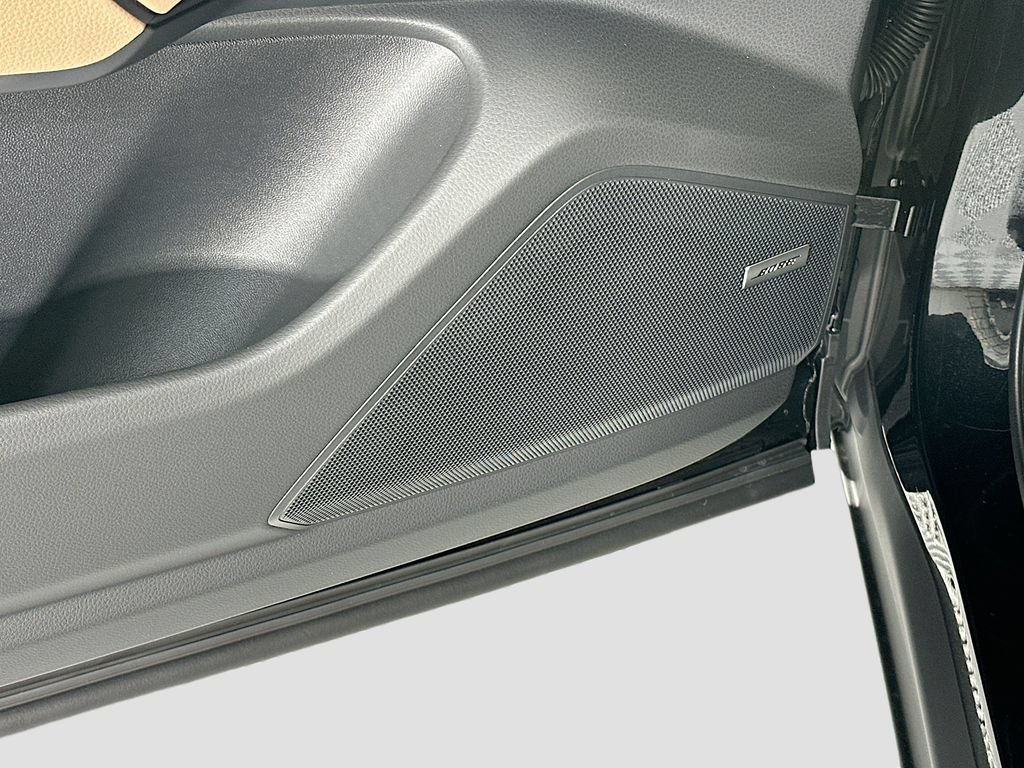 New 2026 Porsche Cayenne AWD/4WD image 21