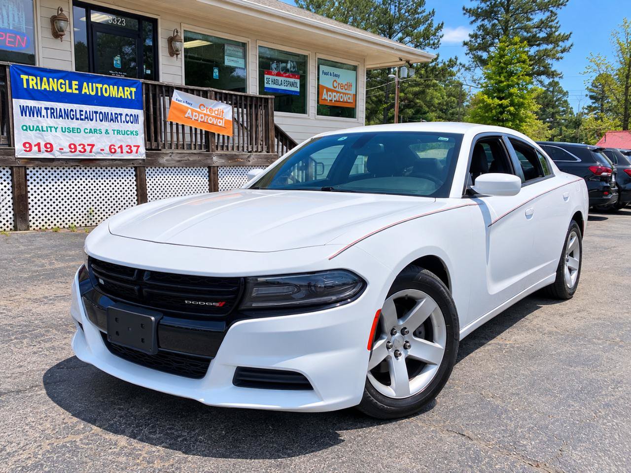 Used 2015 Dodge Charger Police RWD image 1