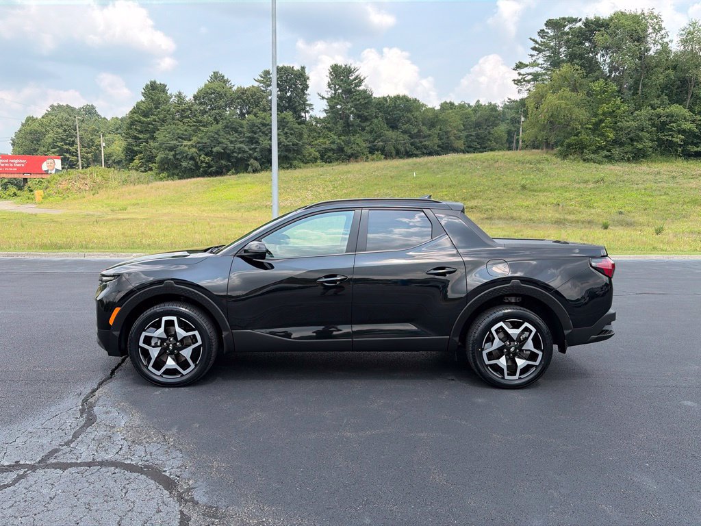 Used 2023 Hyundai Santa Cruz Limited AWD/4WD image 5