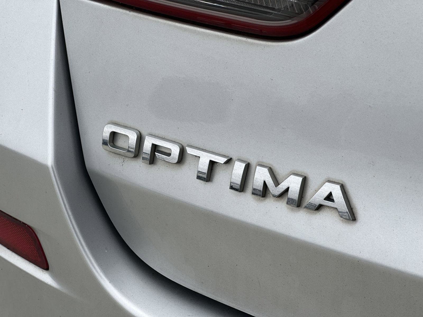 Used 2020 Kia Optima SE image 25