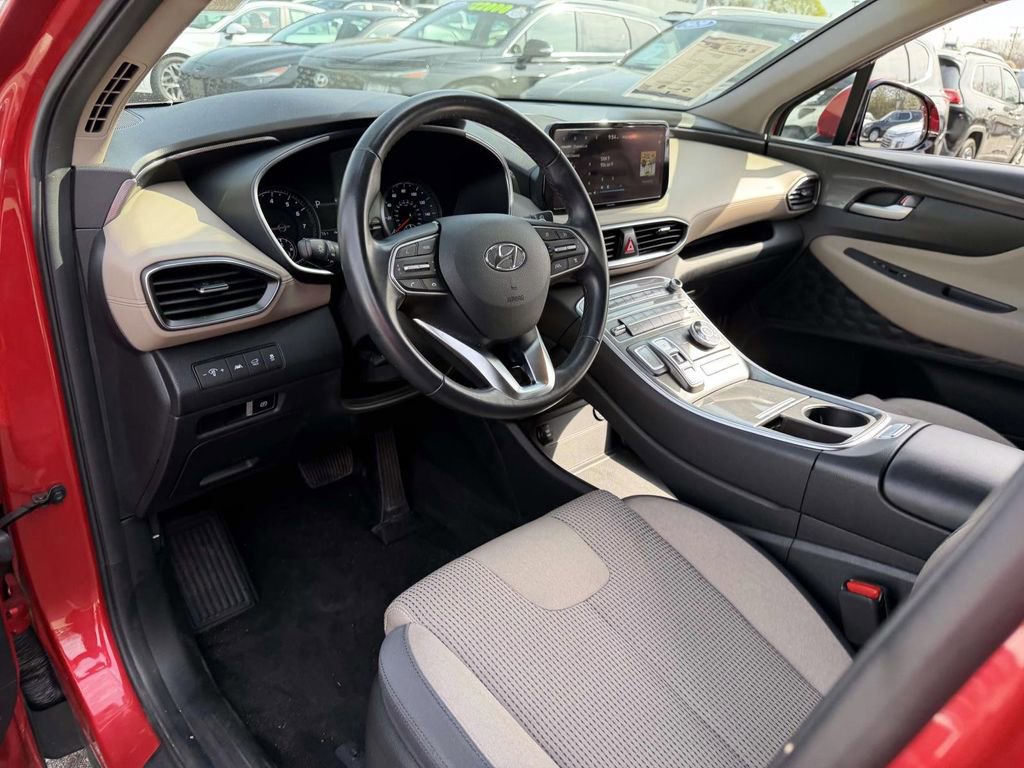 Certified 2023 Hyundai Santa Fe SEL image 11