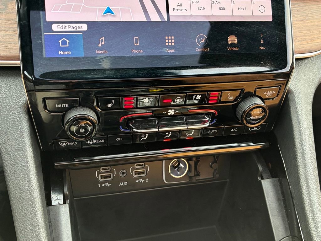 Used 2024 Jeep Grand Cherokee Summit w/ High Altitude Package image 24