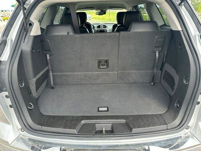 Used 2017 Buick Enclave Leather w/ Trailering Package AWD/4WD image 28
