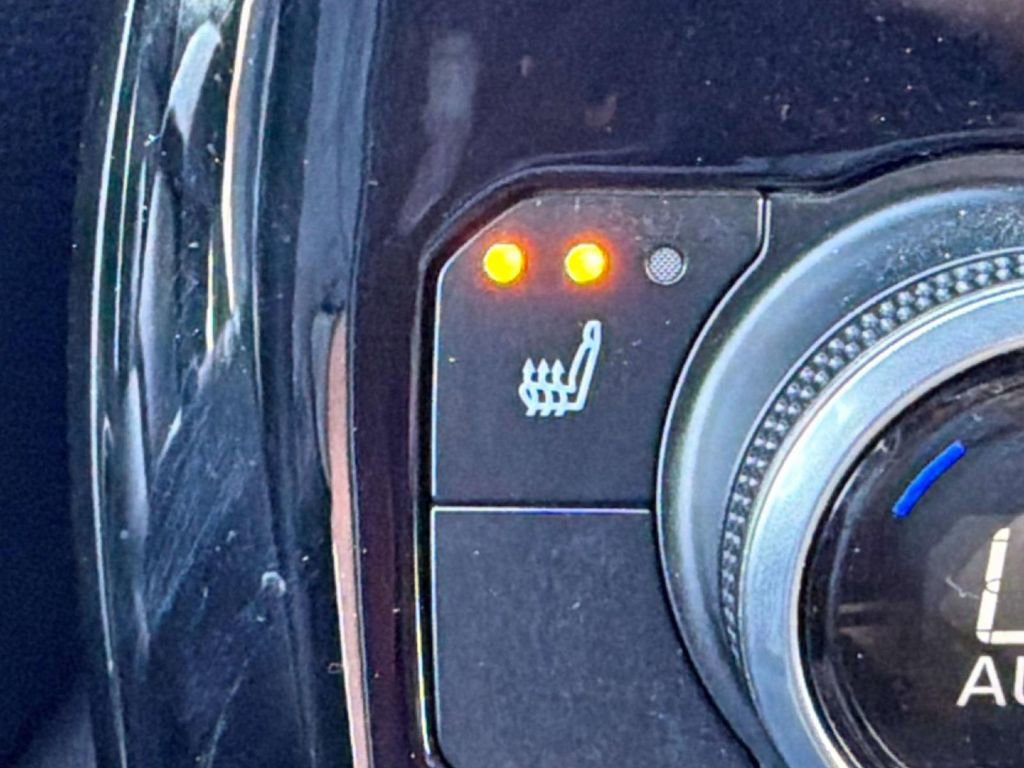 Used 2023 Toyota Highlander XSE image 22