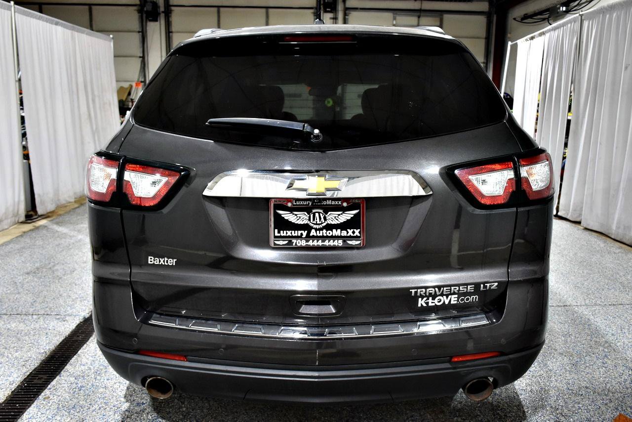 Used 2014 Chevrolet Traverse LTZ FWD image 25