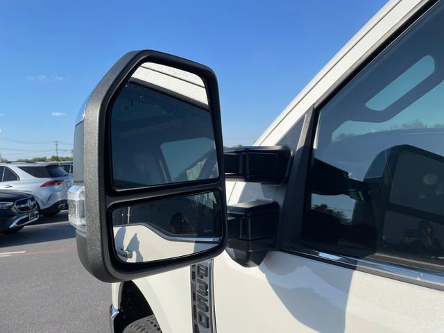 Used 2025 Ford F350 Lariat w/ Chrome Package image 45