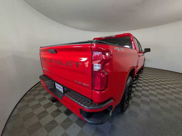 Used 2020 Chevrolet Silverado 1500 Custom w/ Custom Value Package AWD/4WD image 3