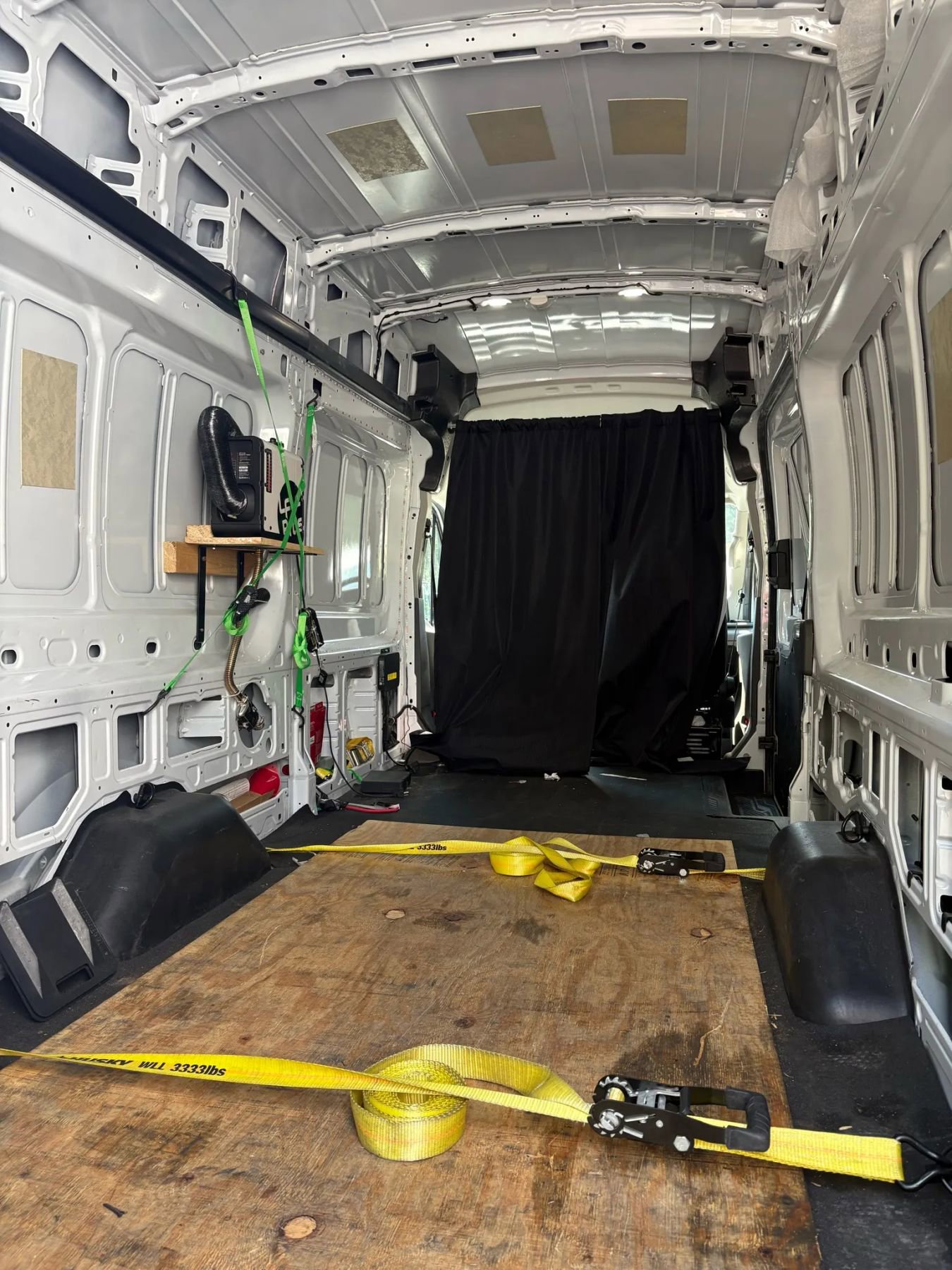 Used 2023 Ford Transit 350 148 High Roof Extended image 8