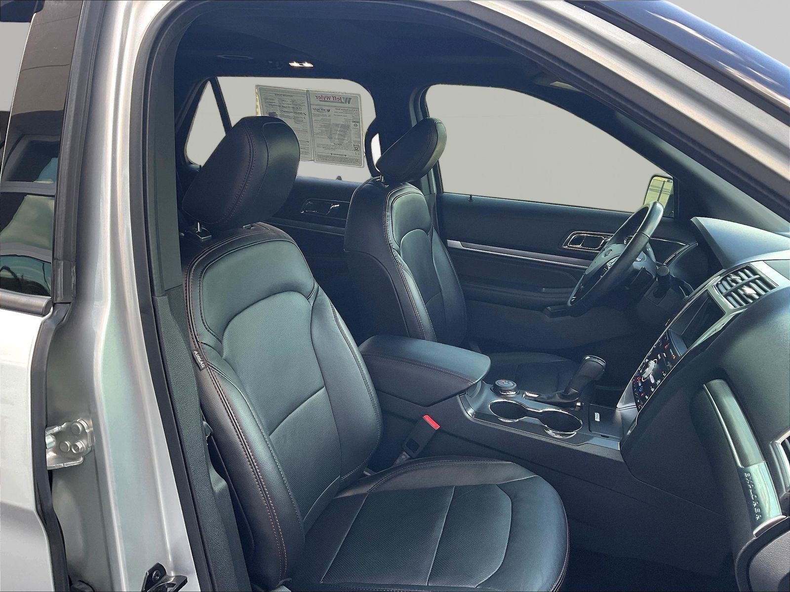 Used 2018 Ford Explorer Sport w/ Equipment Group 401A AWD/4WD image 29