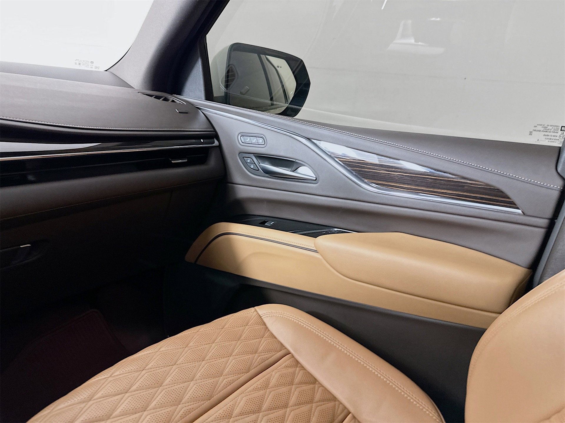 Used 2024 Cadillac Escalade Sport w/ Touring Package image 26