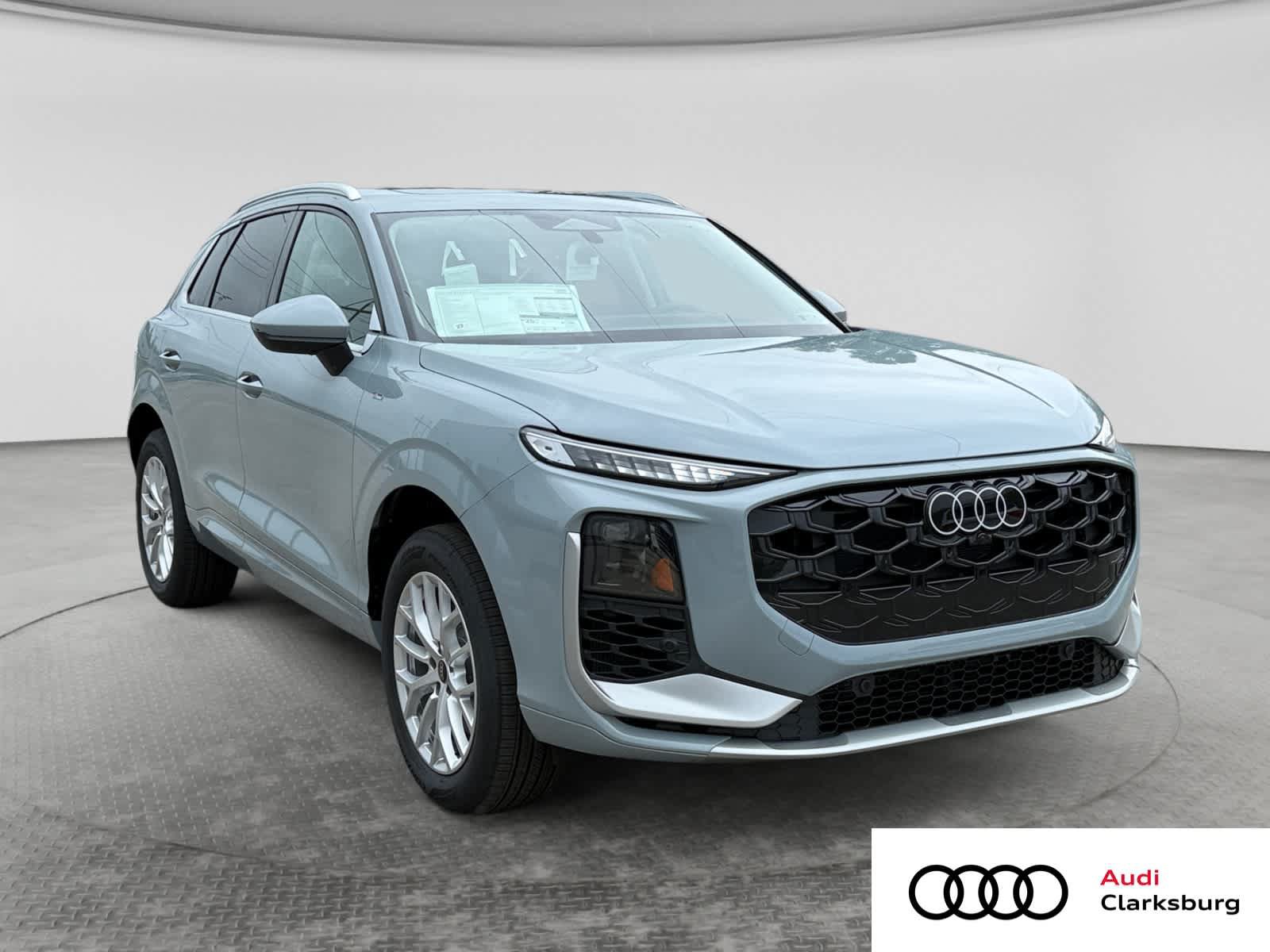 New 2026 Audi Q3 quattro 2.0T AWD/4WD image 3