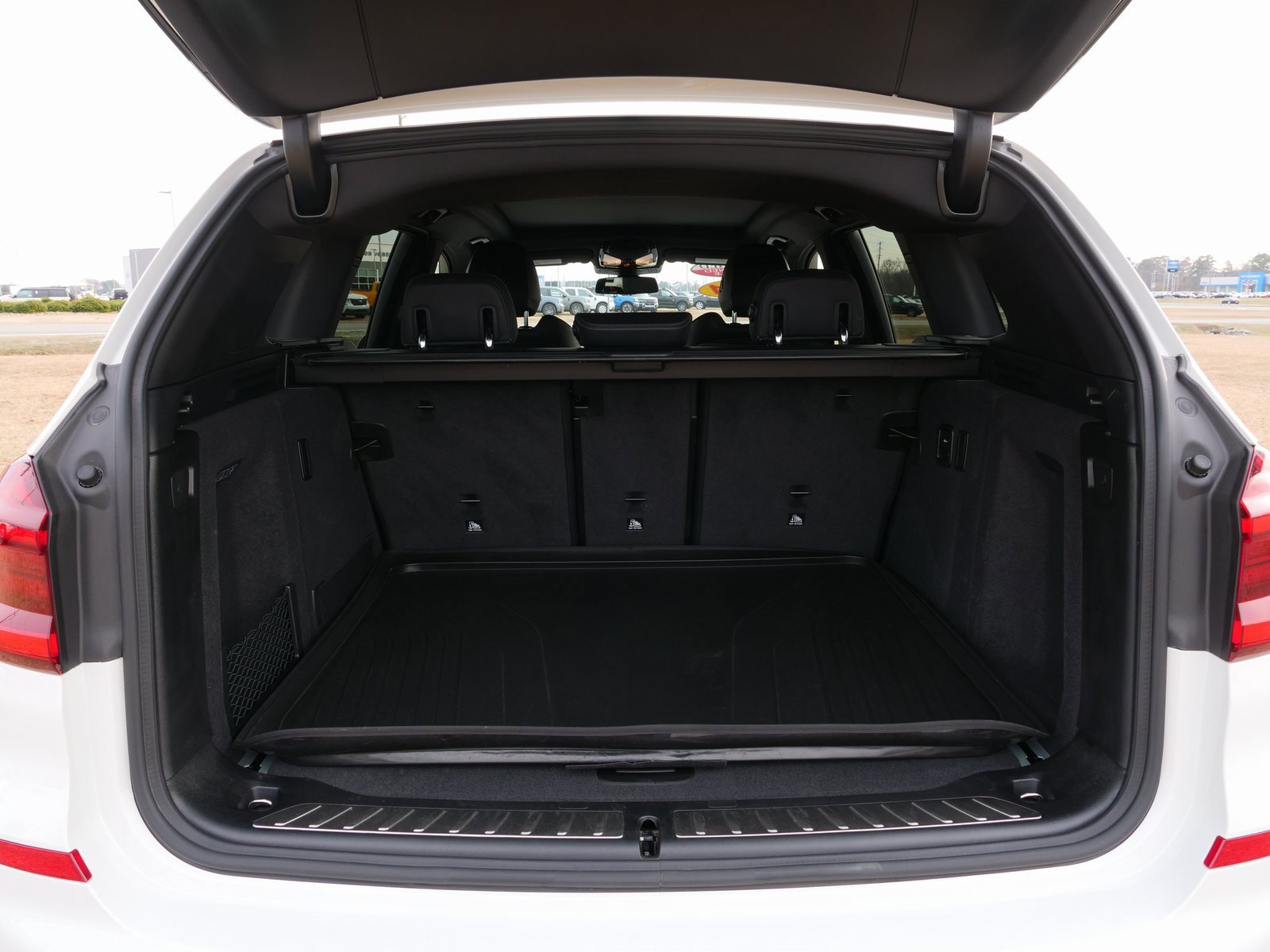 Used 2021 BMW X3 xDrive30i w/ Premium Package image 15