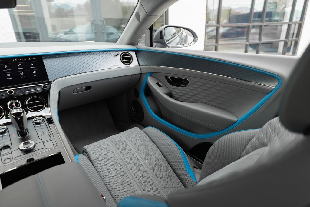 Used 2025 Bentley Continental GT Speed image 28