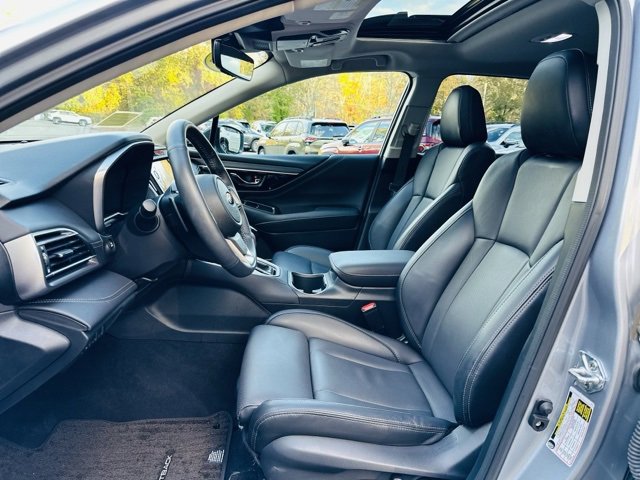 Used 2025 Subaru Outback Limited image 21
