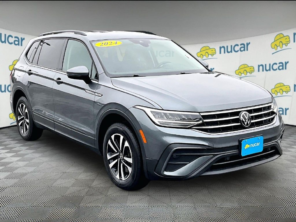 Used 2024 Volkswagen Tiguan S AWD/4WD image 1