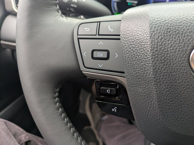 New 2026 Toyota Camry Hybrid AWD/4WD image 19
