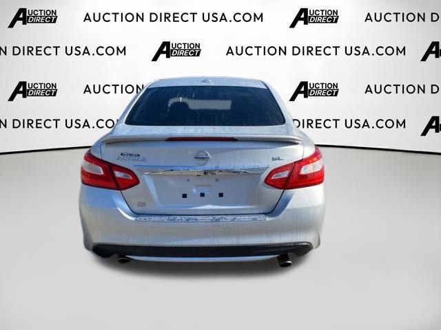 Used 2016 Nissan Altima 2.5 SL w/ 2.5 Technology Package image 8