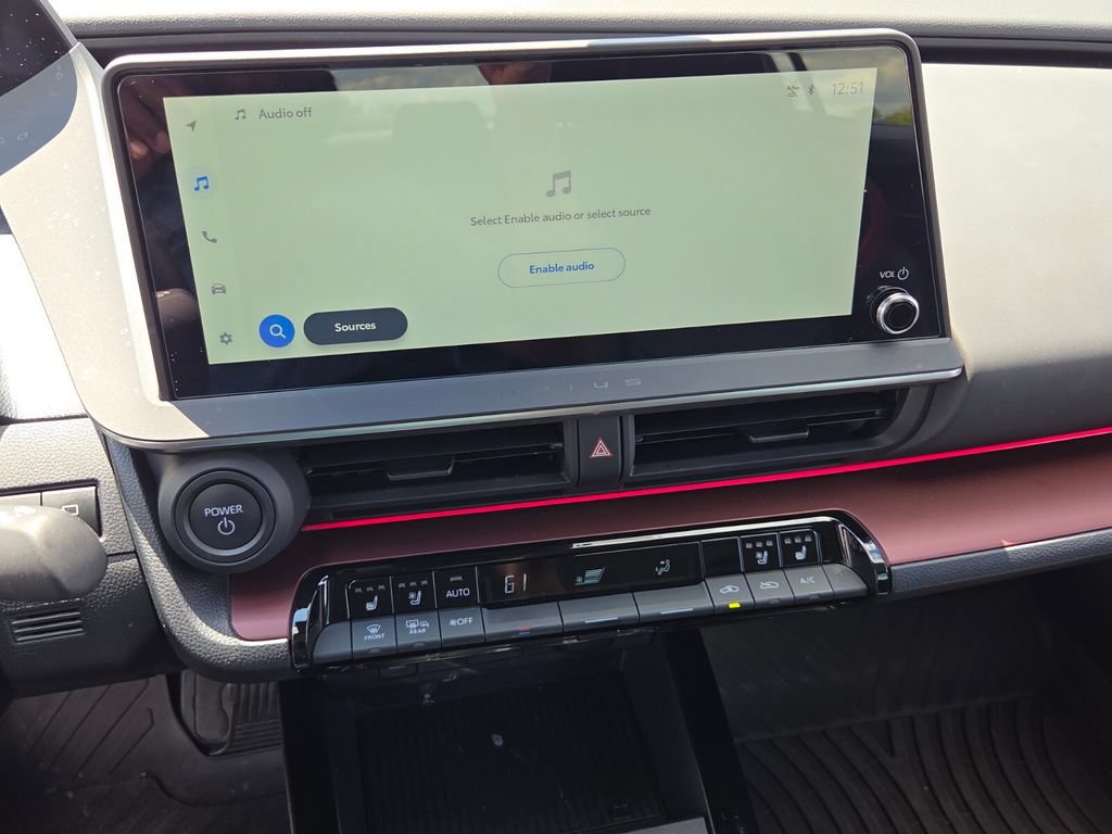 Used 2025 Toyota Prius Plug-In Hybrid w/ Limited Premium Package FWD image 18