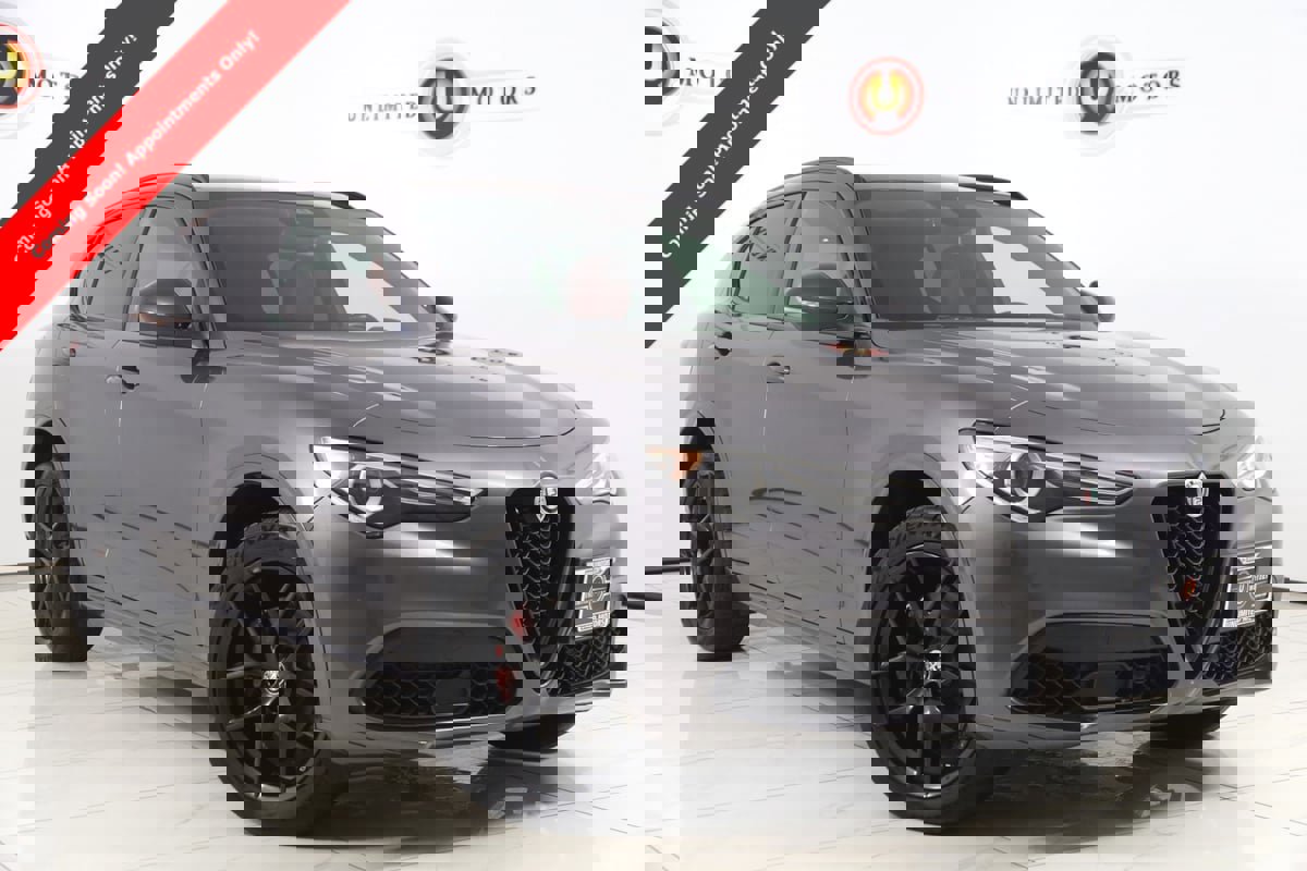 Used 2020 Alfa Romeo Stelvio Ti Sport w/ Quick Order Package 22S Sport image 1