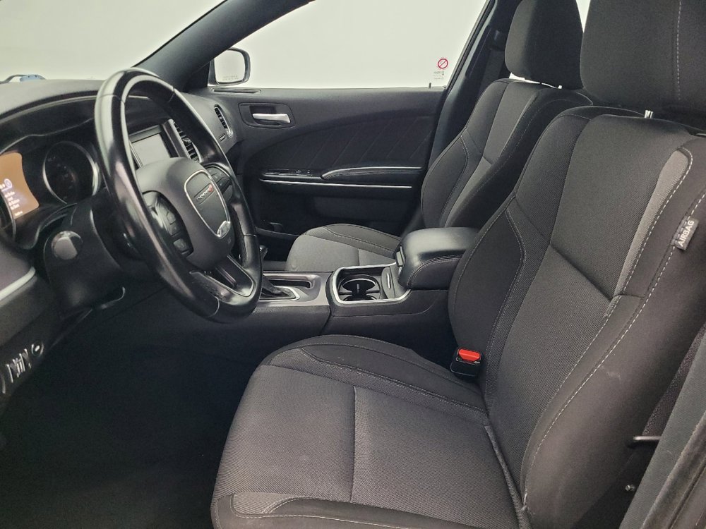 Used 2020 Dodge Charger SXT image 17