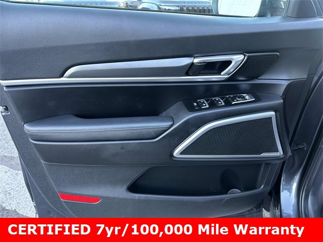 Used 2022 Kia Telluride S image 17